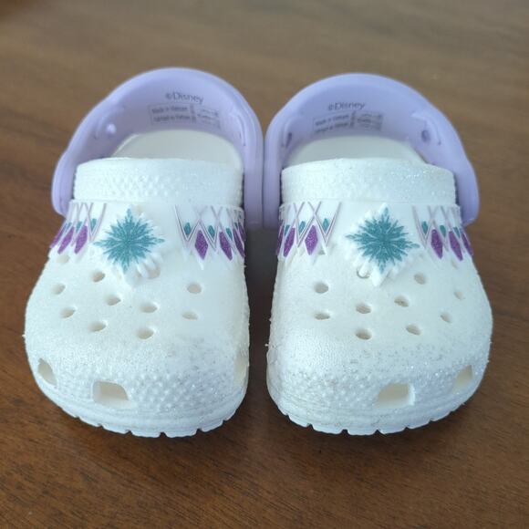 Crocs Disney Frozen II Classic Clog toddler C4 - Picture 3 of 10